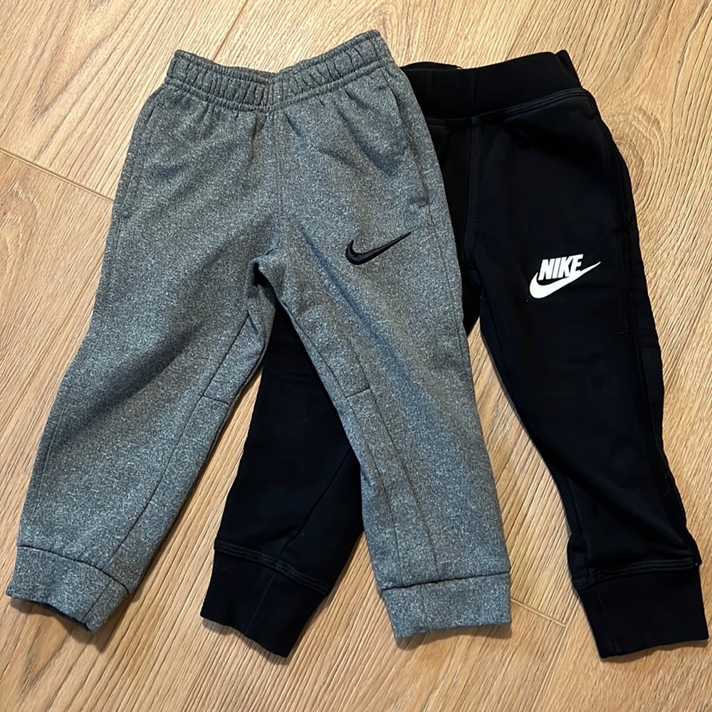 3T Nike Sweatpants